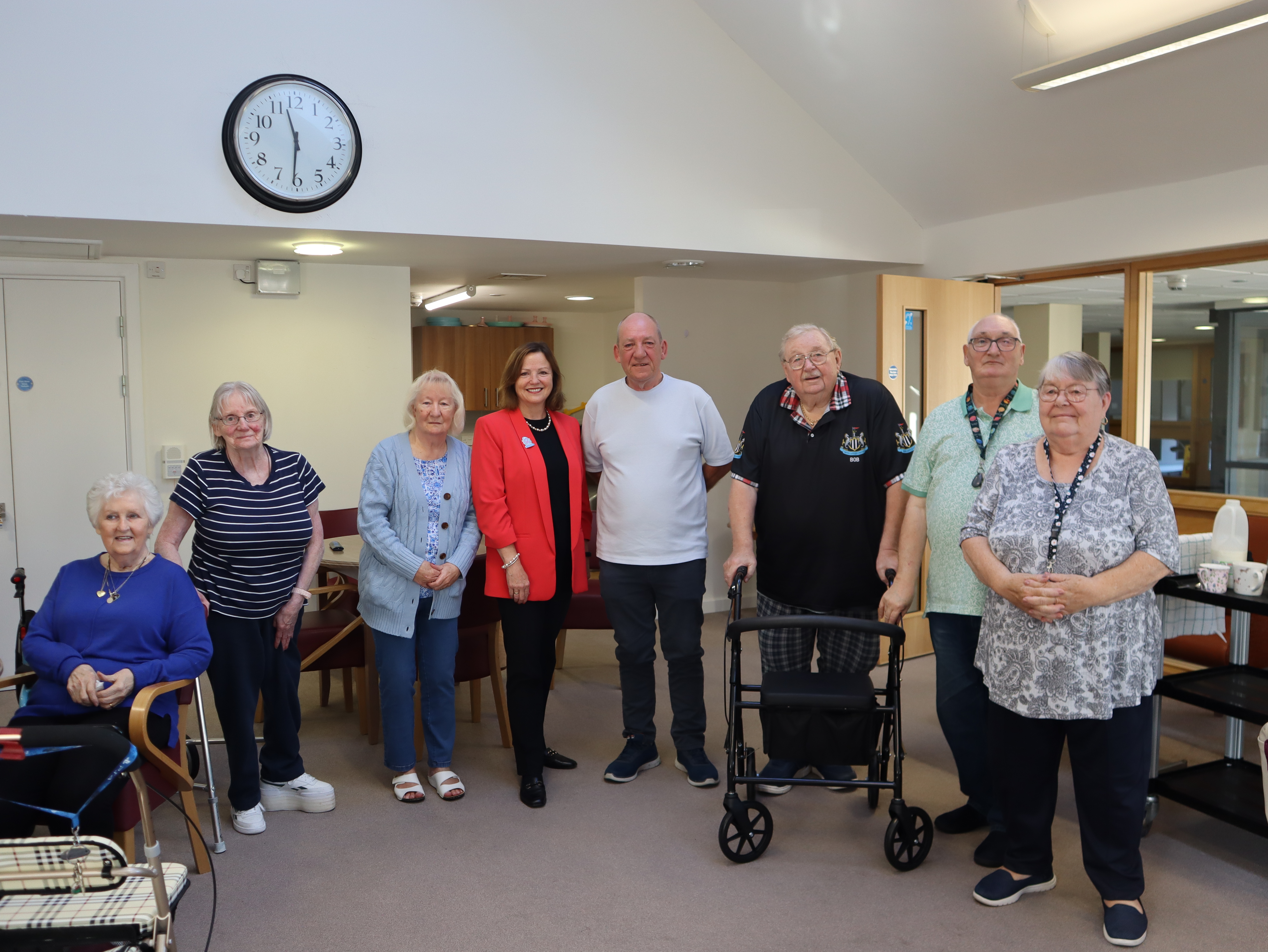 Elected Mayor with Cheviot View residents