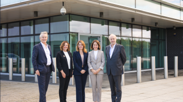 Elected Mayor Karen Clarke, with Combined Authority and Government representatives at the launch of the AI growth zone. 